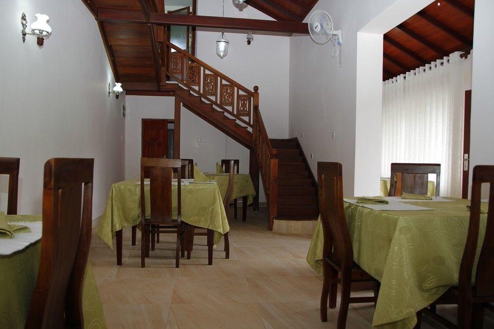 Acquabey Surf Villa Матара Екстер'єр фото