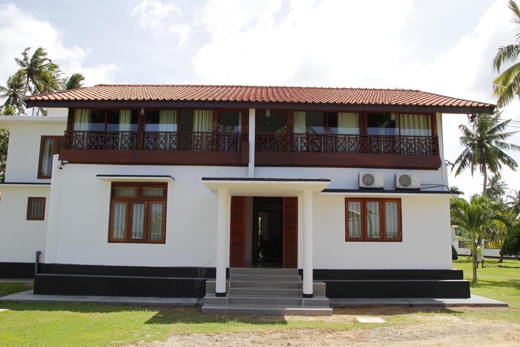 Acquabey Surf Villa Матара Екстер'єр фото