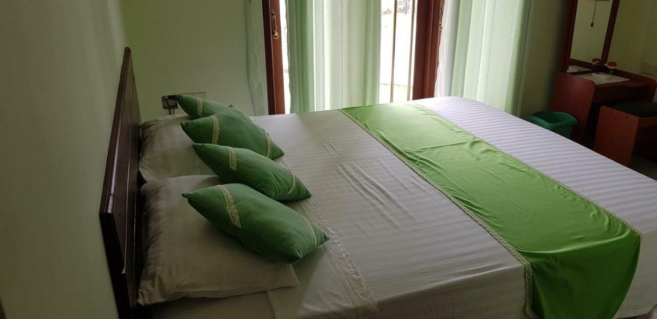 Acquabey Surf Villa Матара Екстер'єр фото